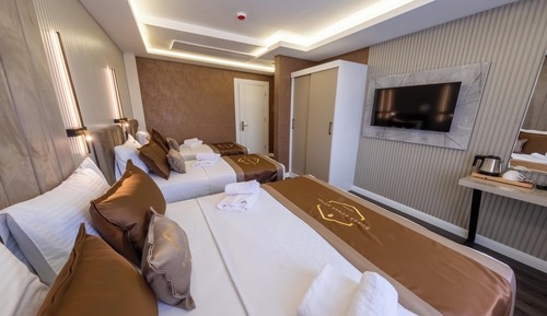Standard Quadruple Room
