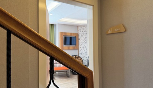 Triple Room, Balcony, Valley View