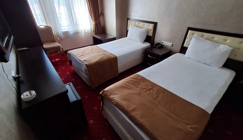 Comfort Twin Room