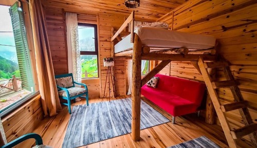 Room, River View