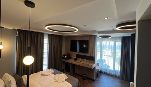 Deluxe Suite, Sea View
