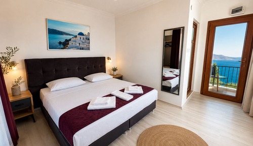 Deluxe Double Room Single Use, Sea View