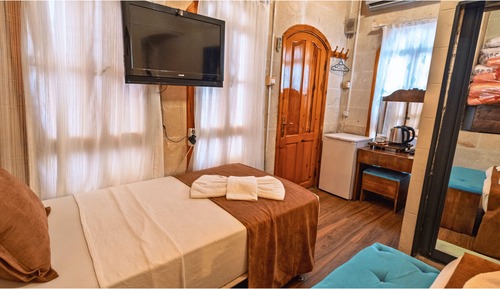 Comfort Triple Room