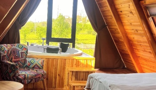 Quadruple Room, Mountain View