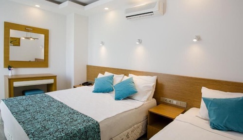 Standard Double Room, Garden View