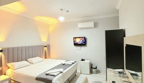 Standard Double Room, City View