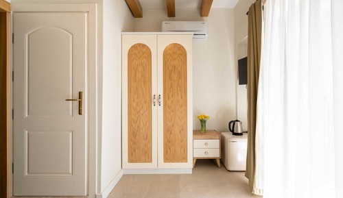 Comfort Room