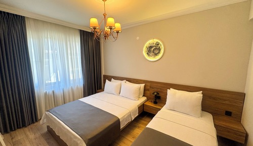 Family Room, City View