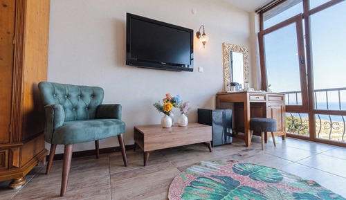 Deluxe Suite, Sea View