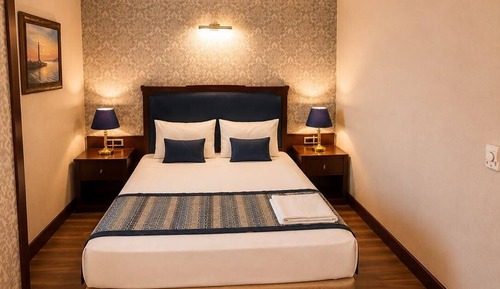 Economy Double Room, Smoking, City View