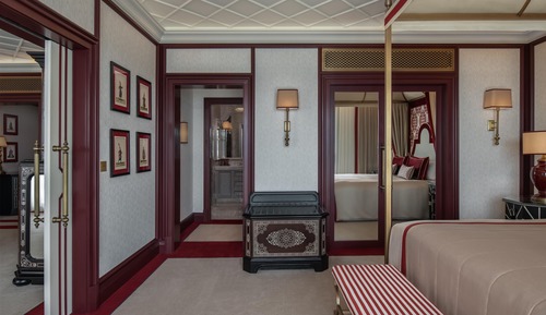 Vali Suite