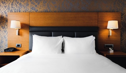 Suite, 1 King Bed, Sea View