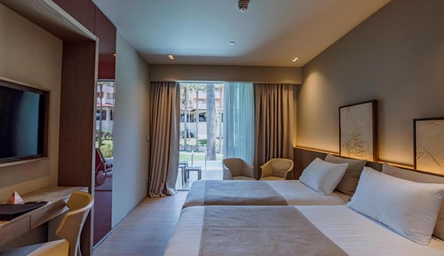 Standard Room, Private Pool, Pool View