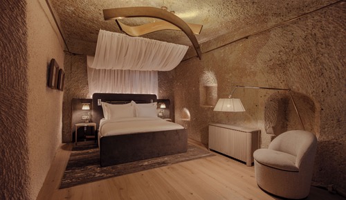 Homelike Cave