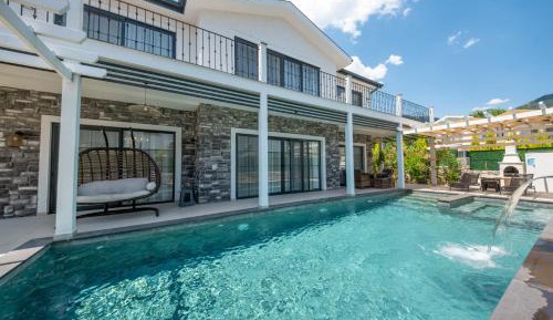 Villa with Private Pool