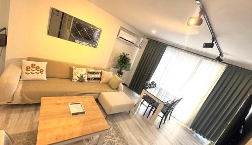 Deluxe One-Bedroom Apartment with City View