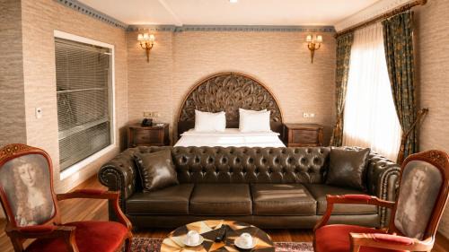 Executive Room with Queen Size Bed