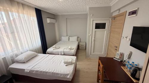 Classic Quadruple Room