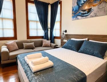 Deluxe Double Room with Extra Bed