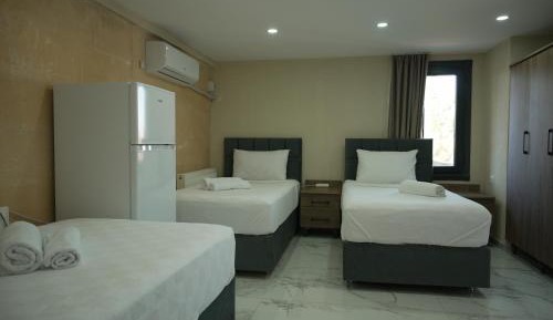 Room #1717085702