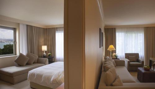 Grand King Suite with Bosphorus View - Lounge Access