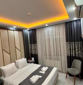 Deluxe Double Room with Bath