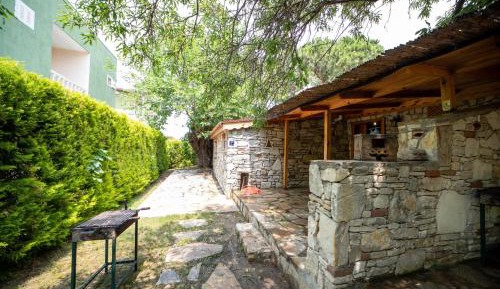 Quadruple Room with Garden View
