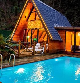 Deluxe Bungalow