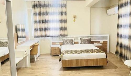 King Room
