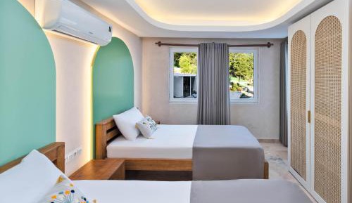 Family Room with Sea View