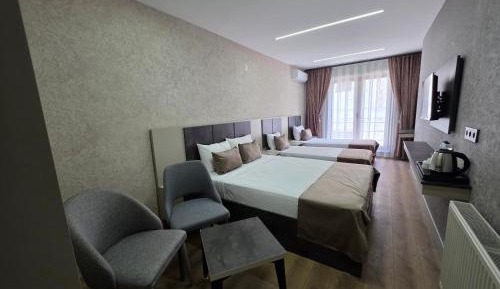Twin Room with Extra Bed