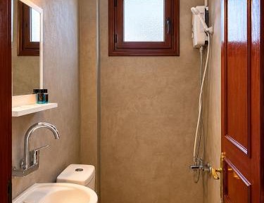 Single Room with Shower
