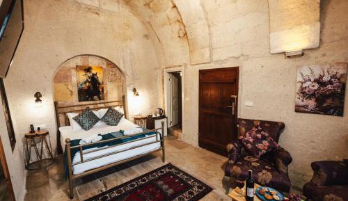 Deluxe Double Room with Extra Bed