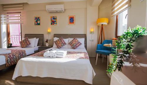 Triple Room with City View