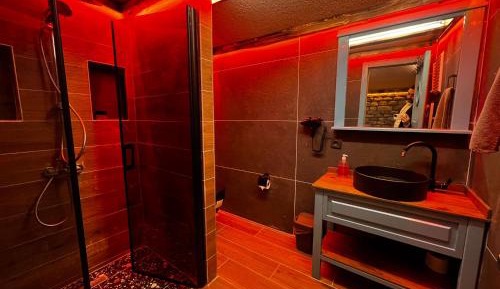 Deluxe Double Room with Bath