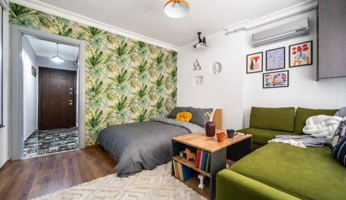 One-Bedroom Standard Apartment