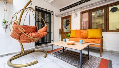 Studio Apartment with Balcony