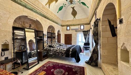 King Suite with Balcony