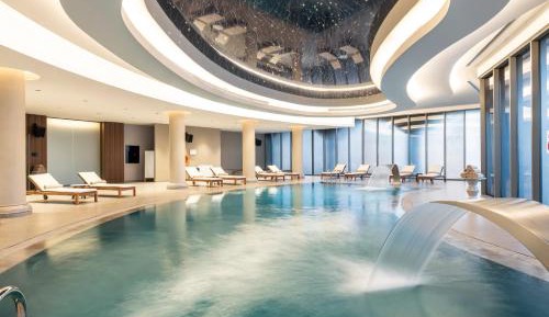 Deluxe Room Weekend Escape 