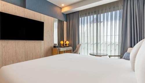 Classic Double Room - City Side