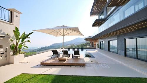 Three-Bedroom Villa