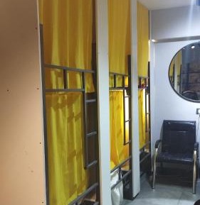 6-Bed Mixed Dormitory Room