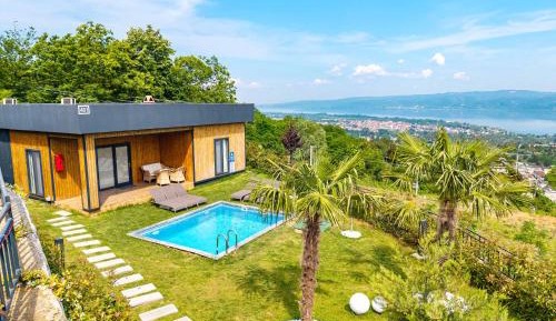 Family Bungalow