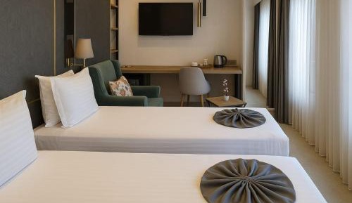 Superior Twin Room