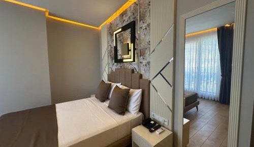 Deluxe Single Room