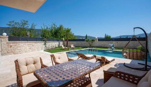 Superior Villa