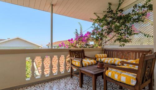 Double Room with Balcony and Sea View