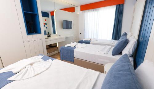 Comfort Triple Room