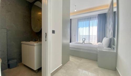 King Suite with Ocean View