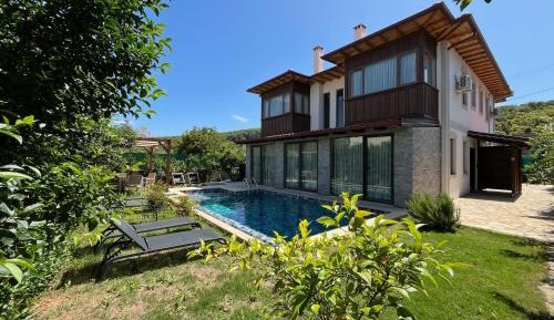 Two-Bedroom Villa
